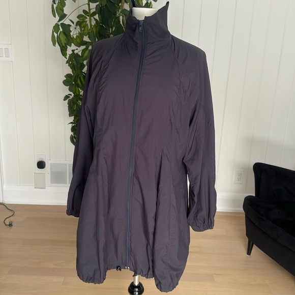 Issey Miyake Jackets & Blazers - ISSEY MIYAKE Navy Blue Jacket size 4